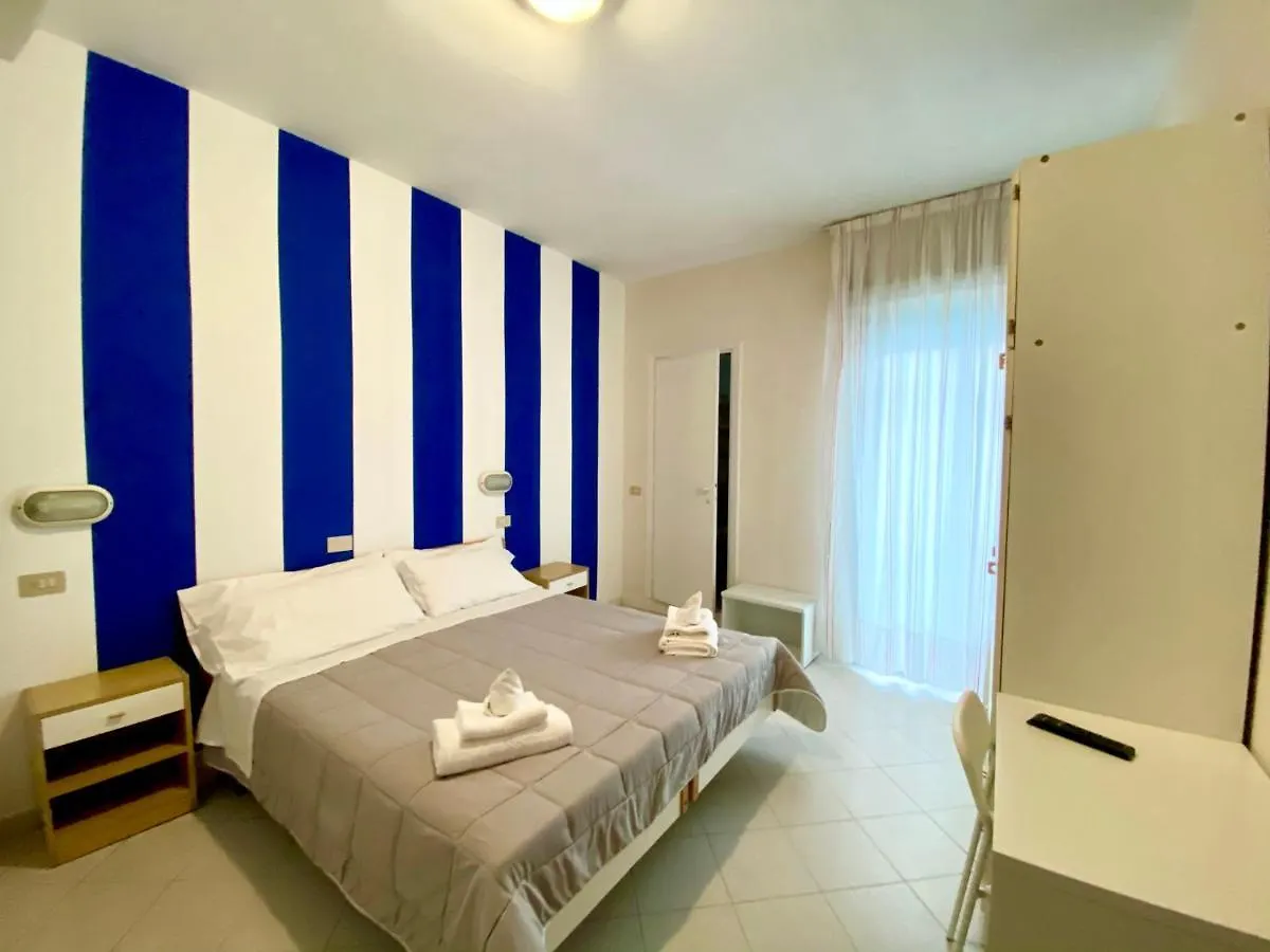 Family Hotel Las Vegas Ριτσιόνε 3*,
